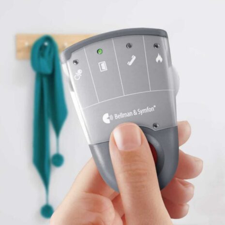 Bellman Symfon BE1230 Vibrating Pager Receiver in hand Bellman Symfon BE1230 Vibrating Pager Receiver in hand